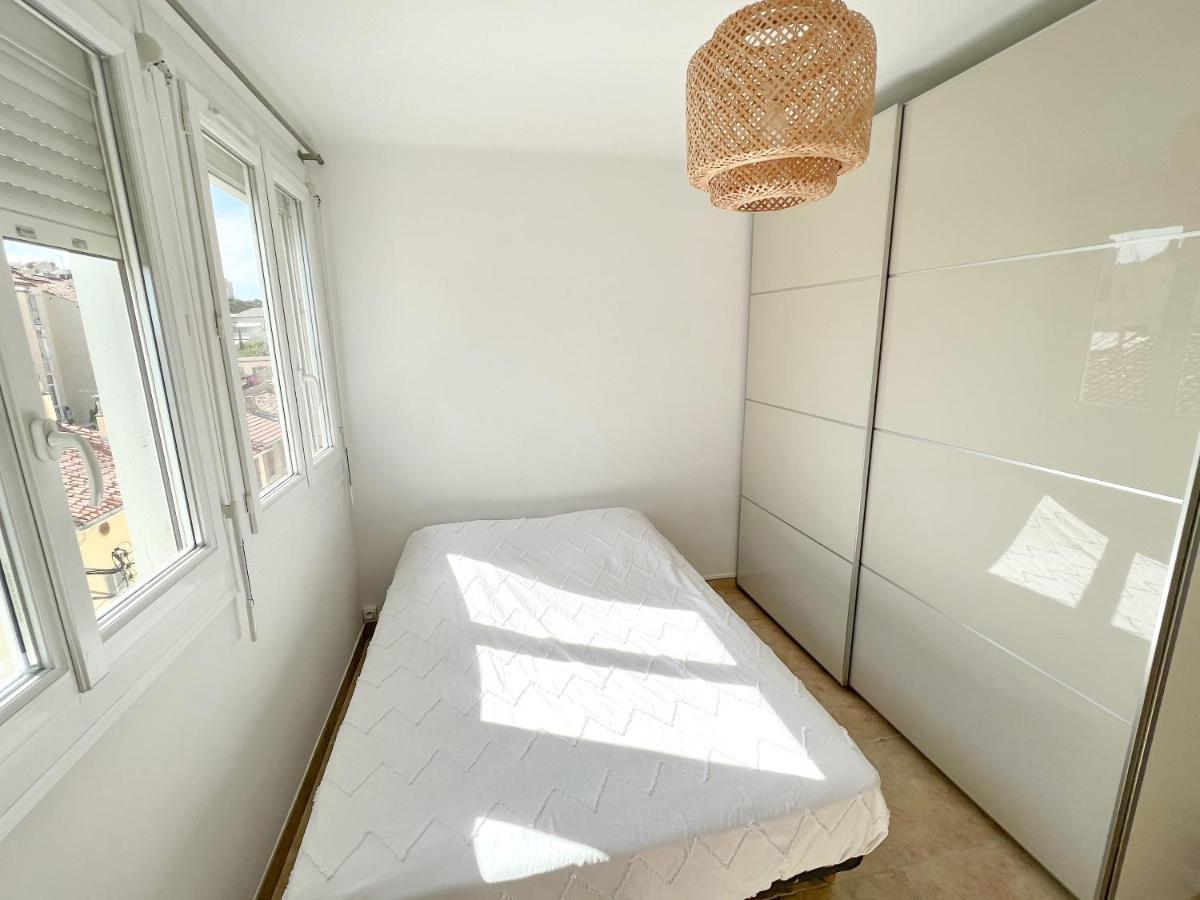 Appartement En Bord De Mer ตูลง ภายนอก รูปภาพ